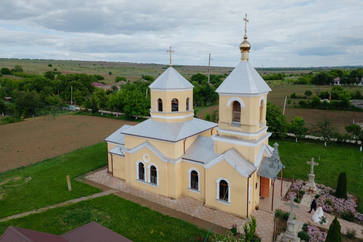 Fotografie de Sergiu Cotruta la Biserica Gherman