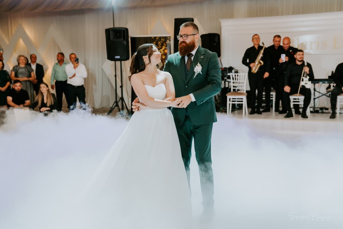 Fotografie de Sebastian Purusniuc Fotograf la Glaris Events