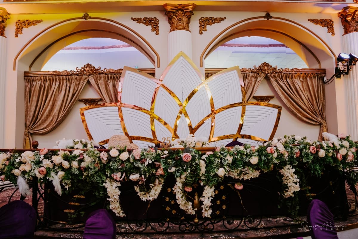 Salonul REGAL Vaslui  - locatie pentru nunti in 