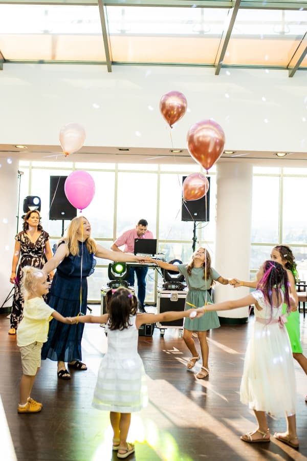 Fotografie de Your Story la Golden Tulip Ana Tower