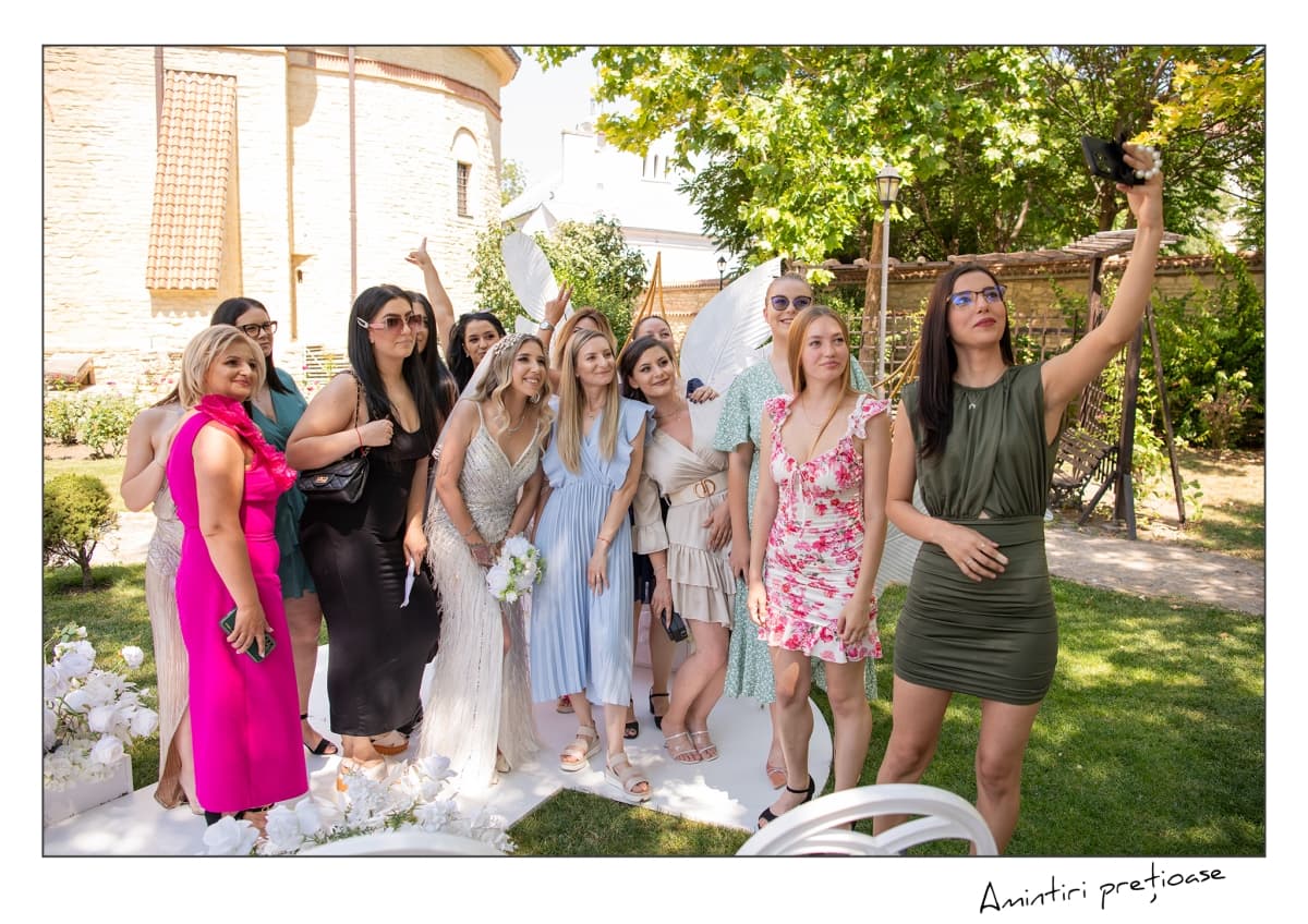 Fotografie de Amintiri Pretioase Studio Foto &amp; Video la Biserica Sfantul Sava 