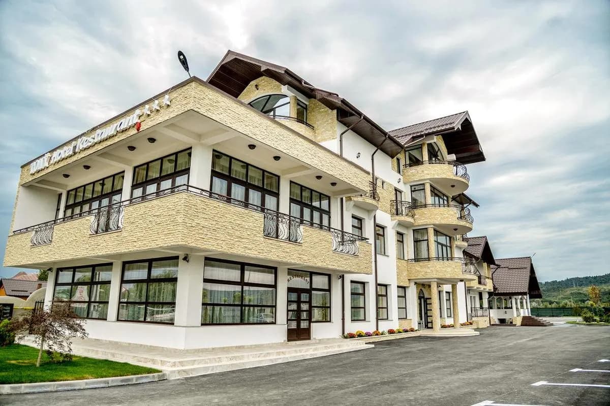 Restaurant Tony - locatie pentru nunti in Munteni, Vâlcea
