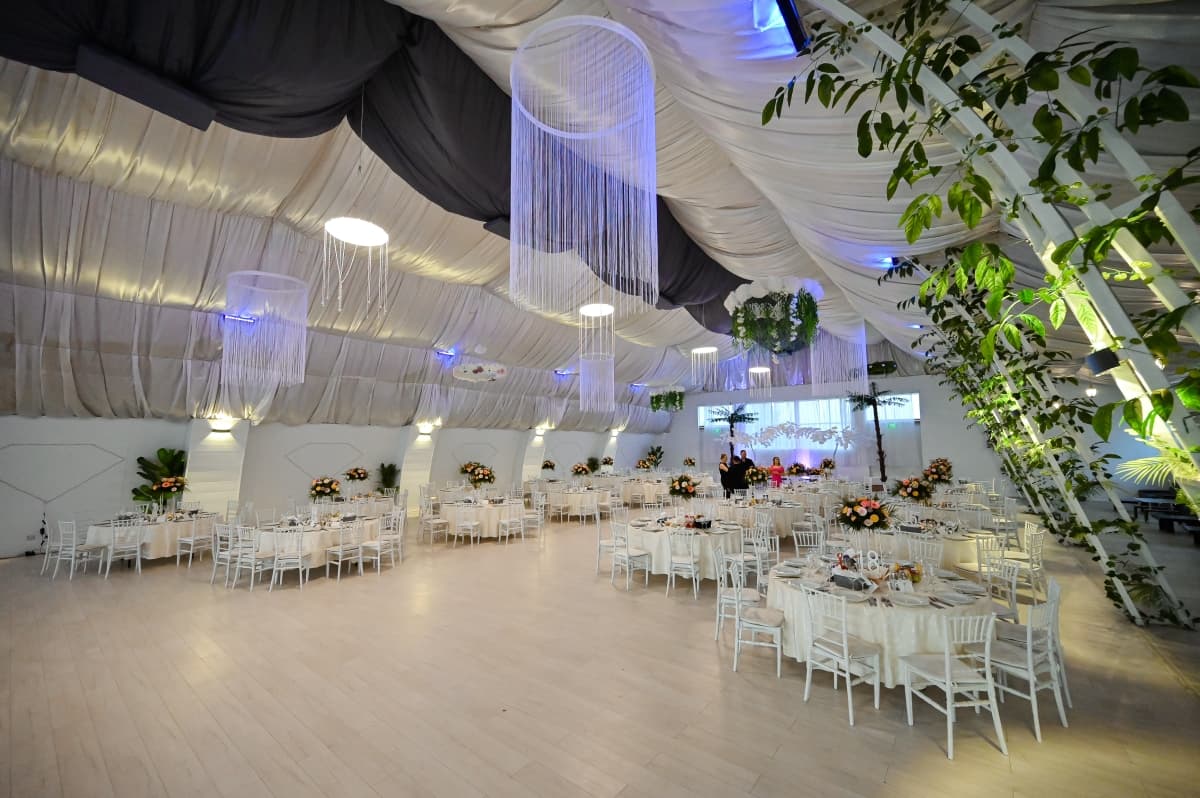 Fotografie de FotoEvent88 - Costi MANOLACHE la Grand Complex