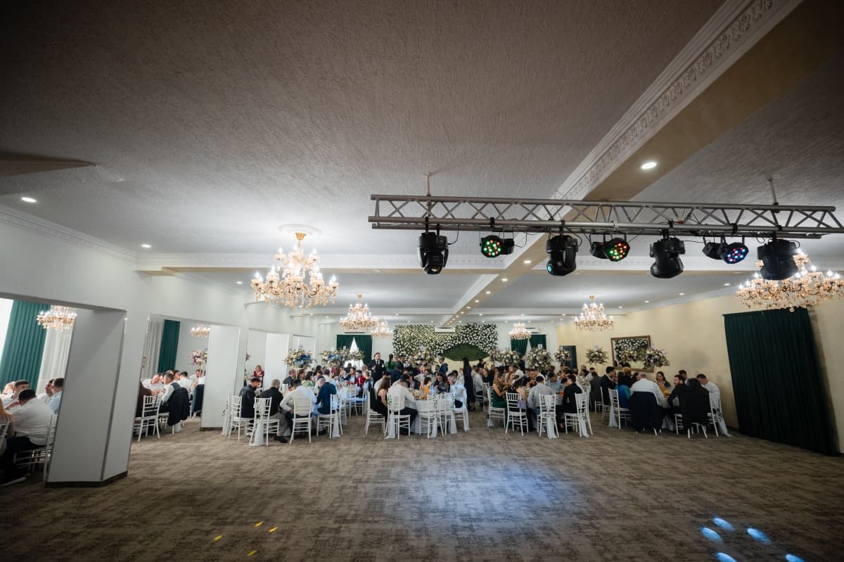 Fotografie de cadre_weddings la Olympic Ballroom