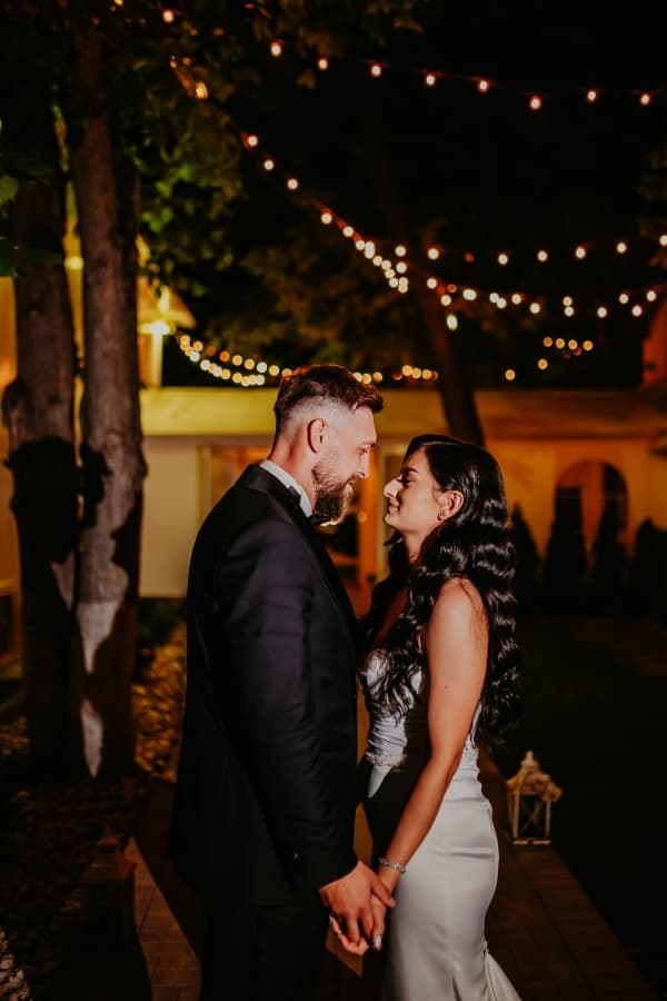 Fotografie de Andrei Chirica - Raian Fine Arts la Cort Lake Hall - Golden Stone Resort