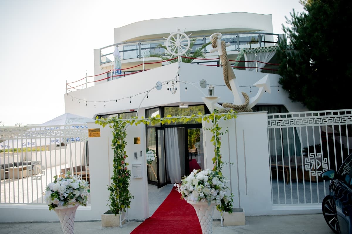 Fotografie de ArtaFilmării la Restaurant Titanic