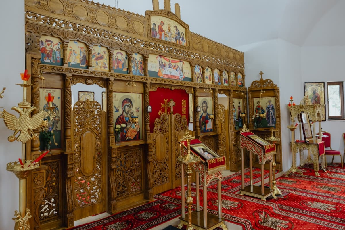 Biserica ortodoxa romana Sculeni - locatie pentru nunti in Sculeni, Raionul Ungheni