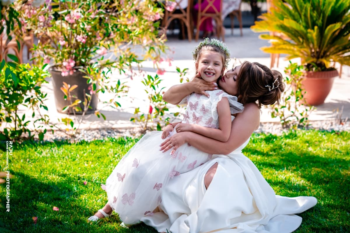 Fotografie de Radu Constantinescu Fotograf la Sole by Arrogance Ballroom