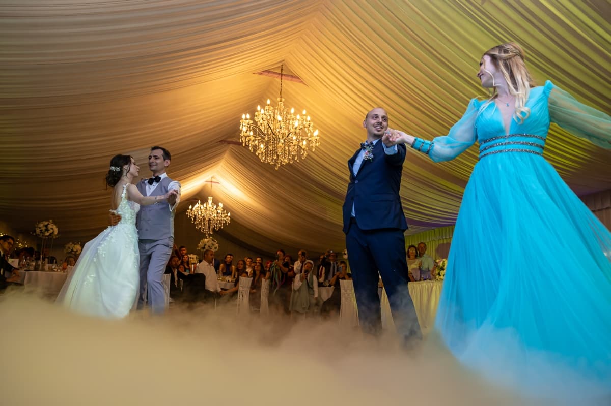 Fotografie de Dana Tudor la Iris Ballroom
