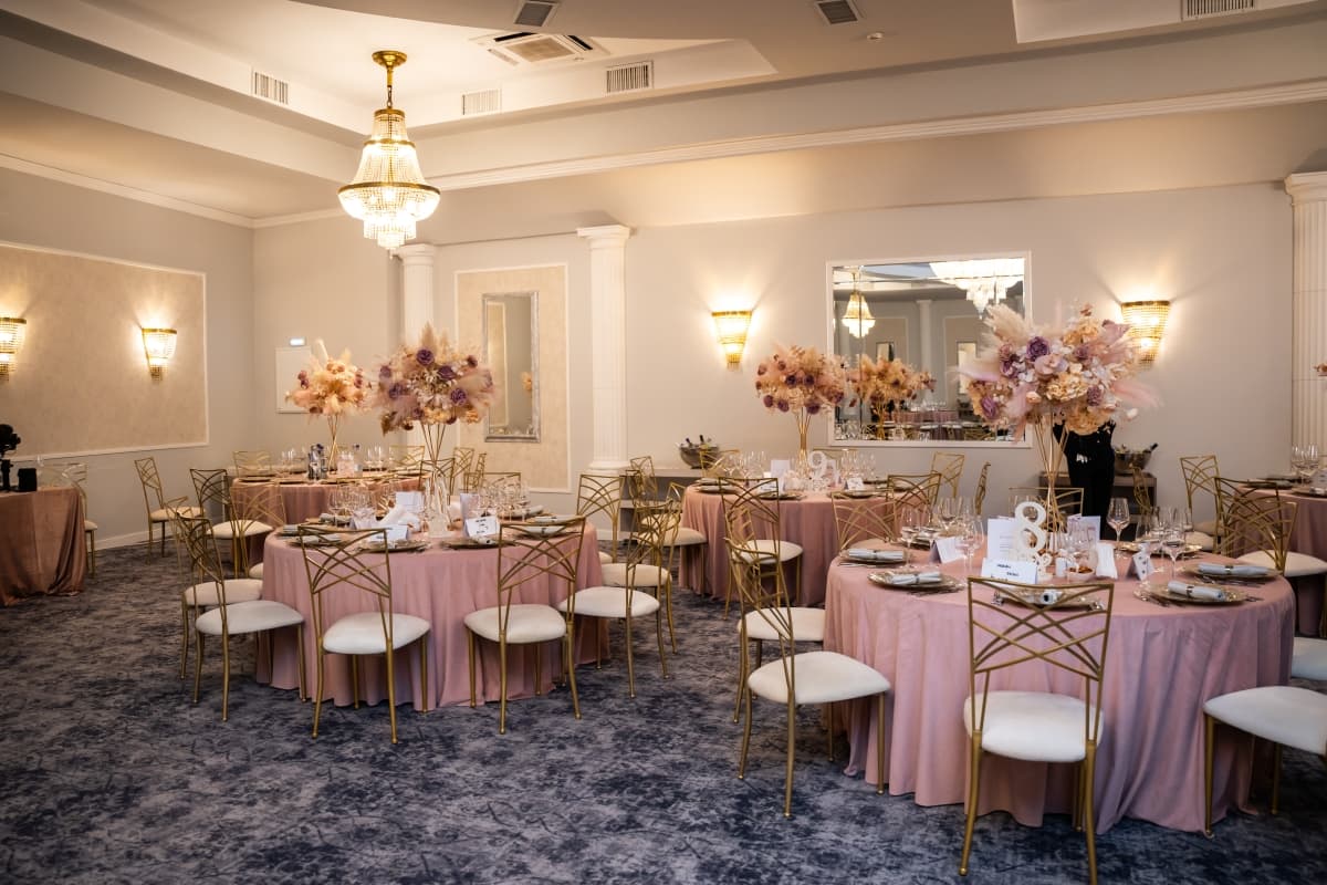 Fotografie de Alex Gabriel la Autentic Events Hall