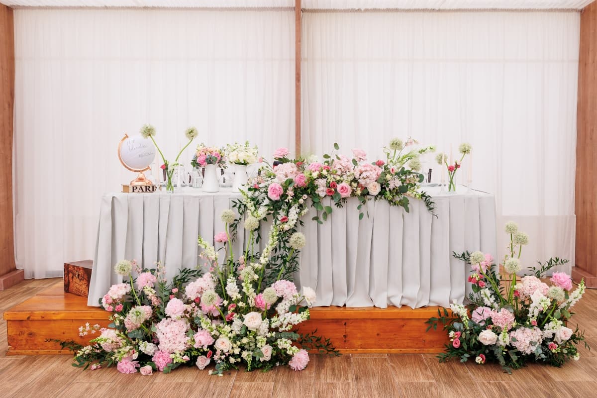 Fotografie de Bogdan Burțilă  la Complex Stejarul