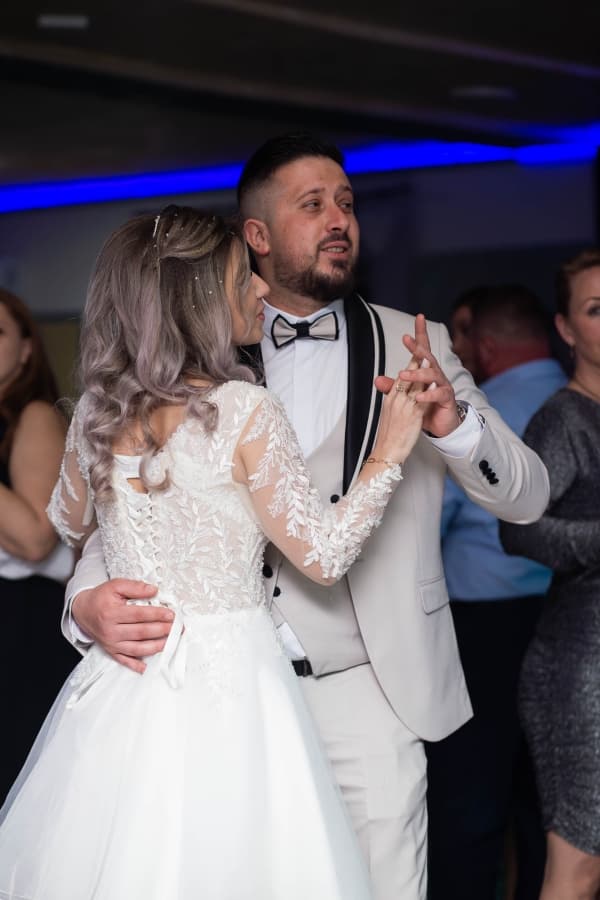 Kiss Restaurant  - locatie pentru nunti in Cornu de Jos, Prahova