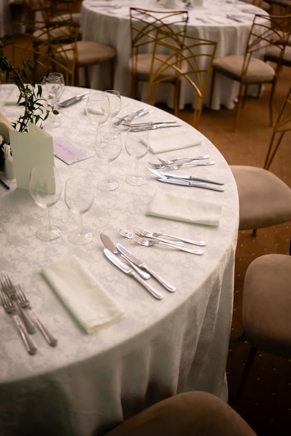 Fotografie de cadre_weddings la Embassy Lake View