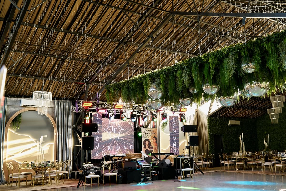 Fotografie de Marius Marcoci la Lemond