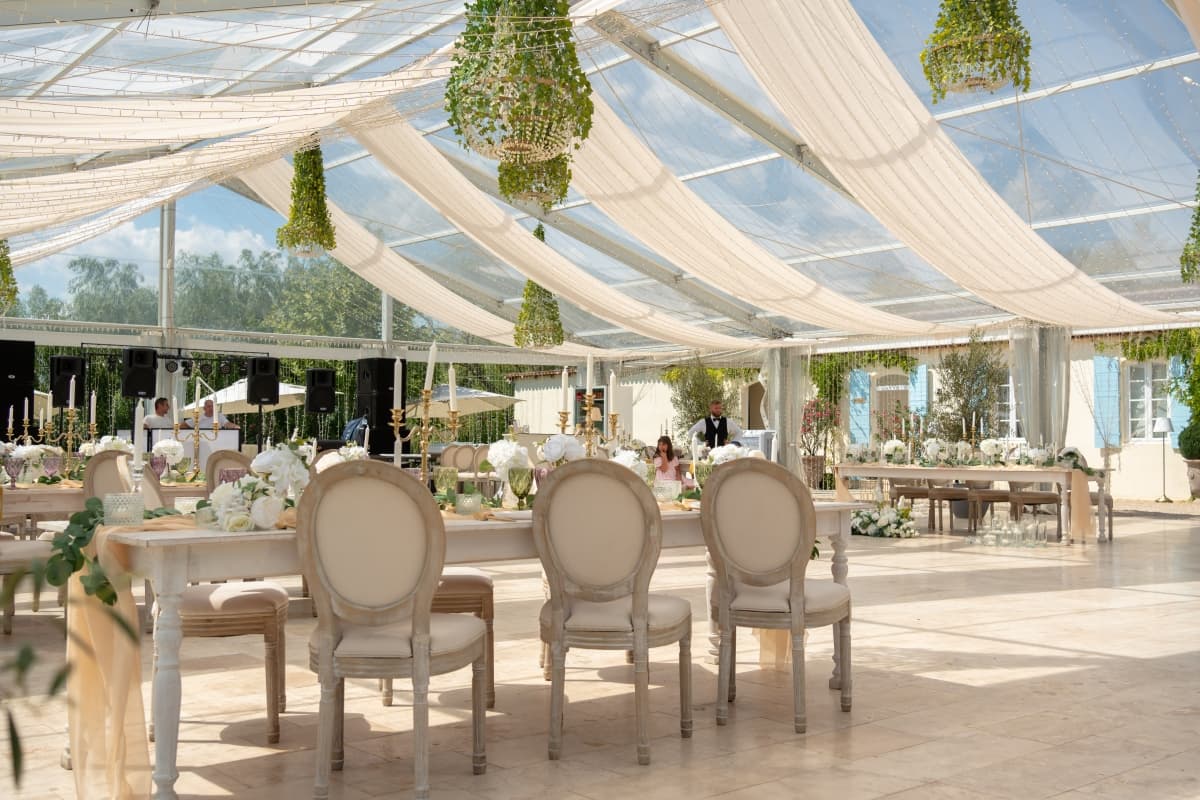 Fotografie de Fotolense la Cesari