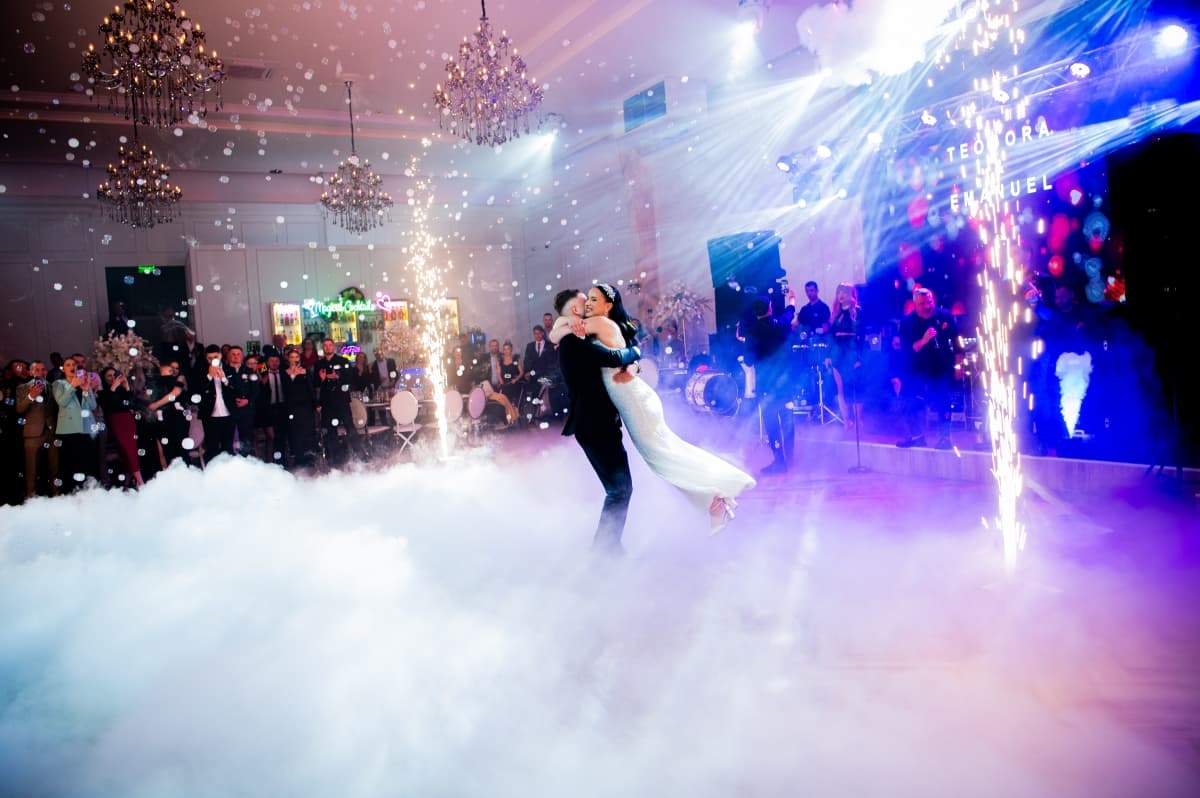 Fotografie de ArtaFilmării la Le Gaga