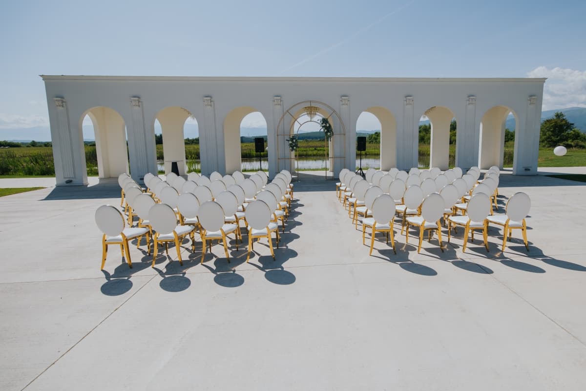 Fotografie de Besenyei Norbert la The Secret Garden