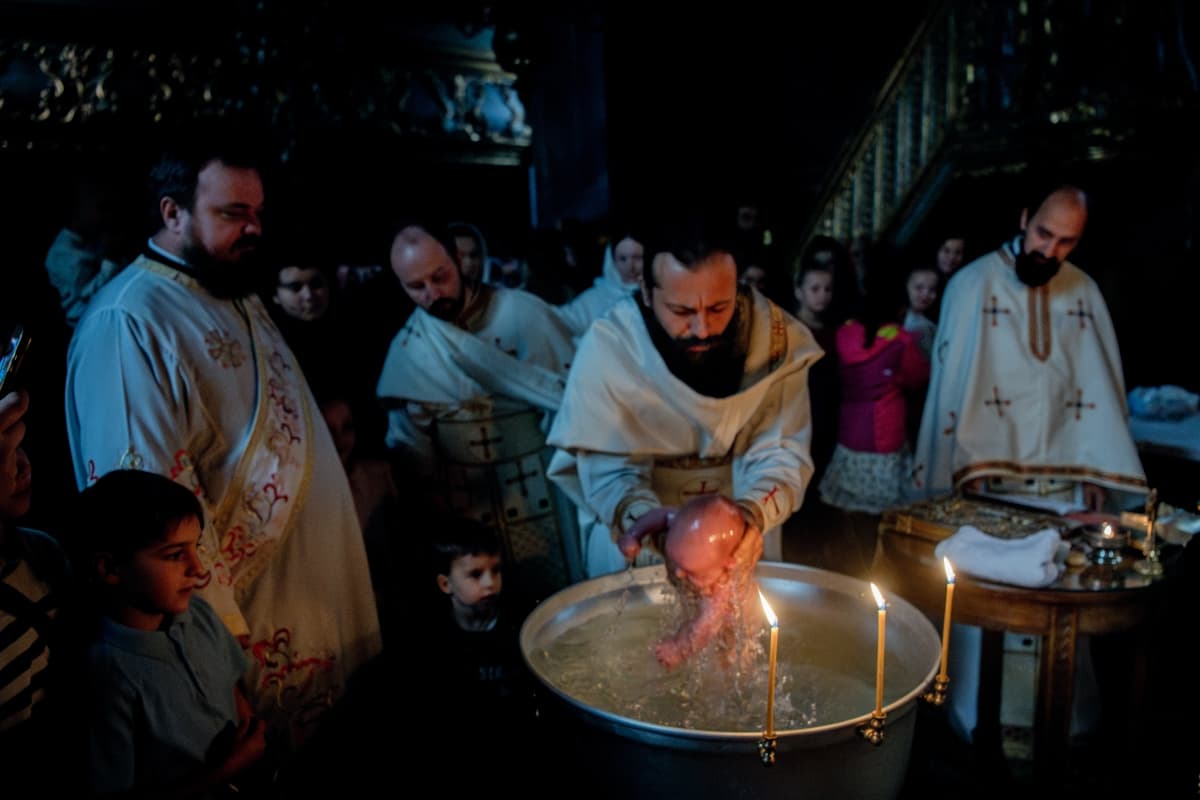 Fotografie de ArtaFilmării la Biserica Talpalari 