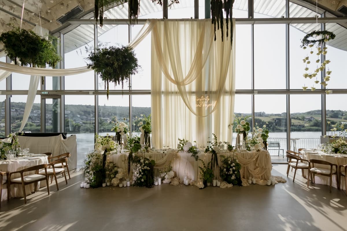 Amouria Events - locatie pentru nunti in Aroneanu, Iași