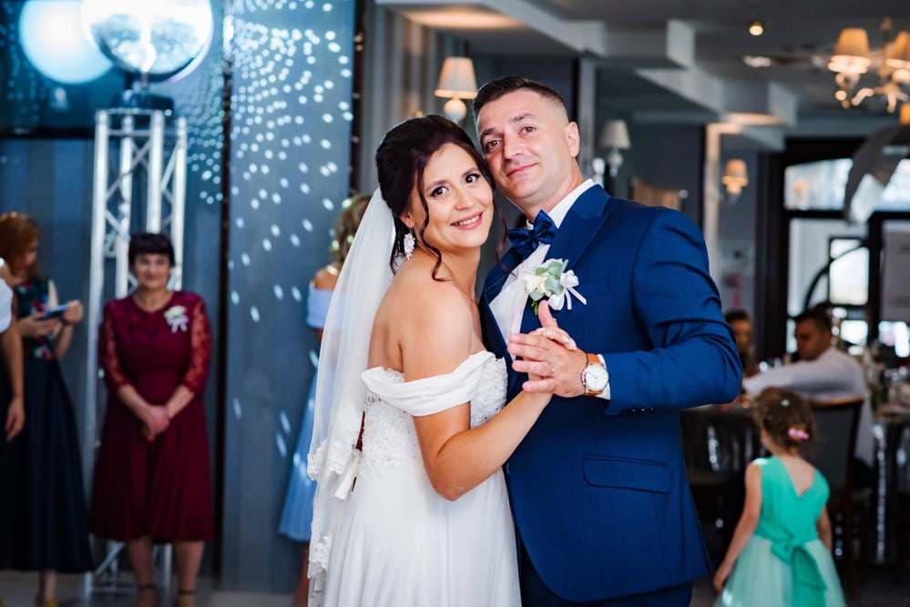 MIHAELA&IULIAN - Fotografii de ILEANA MEHEDINTU