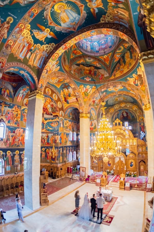 Fotografie de ArtaFilmării la Biserica Sfantul Nectarie