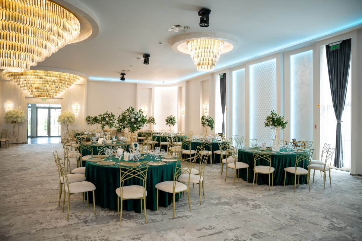 Moon Events & More - locatie pentru nunti in Săbăreni, Giurgiu