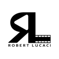1 loc redus cu 25% la VisionARy Workshop 4.0 <b>Robert Lucaci</b>